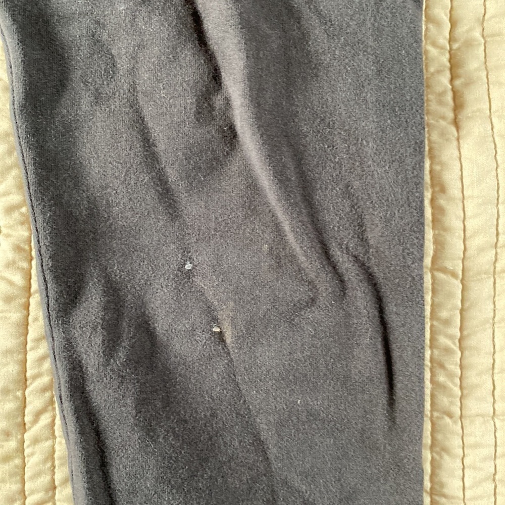 Pink Victoria’s secret’s Capri leggings - Picture 3 of 5
